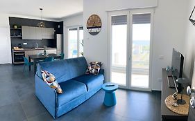 Torre Arechi Apartment